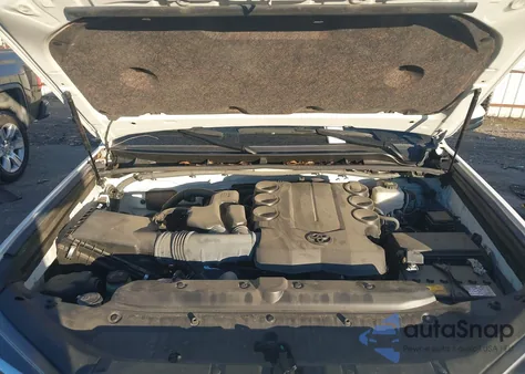 2023 Toyota 4Runner Trd Off Road Premium z USA, uszkodzony, nr VIN JTERU5JR2P6118964